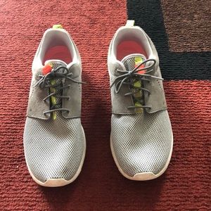 Men’s Nike Roshe Running Shoes